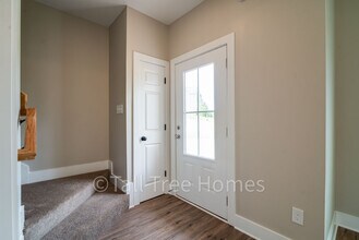 5 Mink Hollow Ct, Unit 5A in Newnan, GA - Foto de edificio - Building Photo