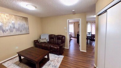 70-170 Woodsmere Close in Fort Saskatchewan, AB - Building Photo - Building Photo