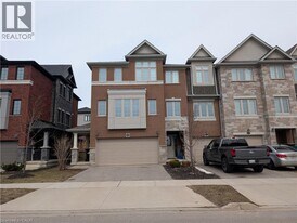 13 Sportsman Hill St in Kitchener, ON - Building Photo