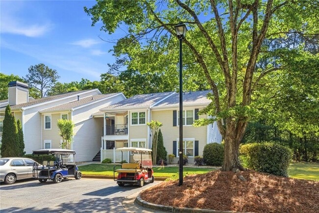property at 728 Ridgefield Dr