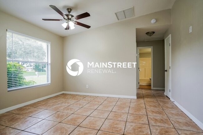 15860 Willoughby Ln in Ft. Myers, FL - Building Photo - Building Photo