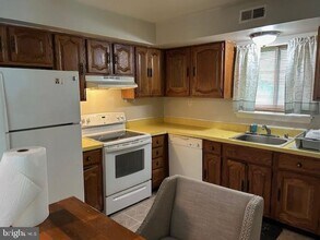 701 Bayside Dr in Stevensville, MD - Building Photo - Building Photo