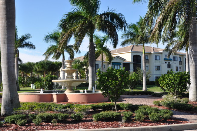 2803 Sarento Pl in Palm Beach Gardens, FL - Building Photo - Building Photo