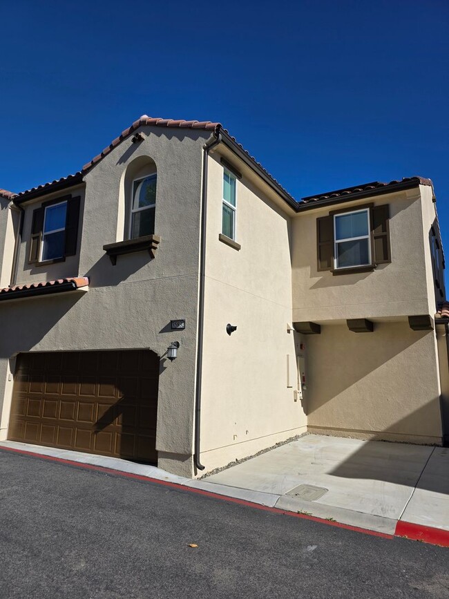 35832 Breckyn Ln in Murrieta, CA - Building Photo - Building Photo