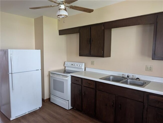 623.5 Conrad Ave in North Charleroi, PA - Building Photo - Building Photo