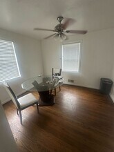 2301 Iverson St in Temple Hills, MD - Foto de edificio - Building Photo