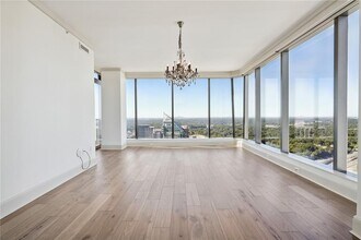 3344 Peachtree Rd NE in Atlanta, GA - Building Photo - Building Photo