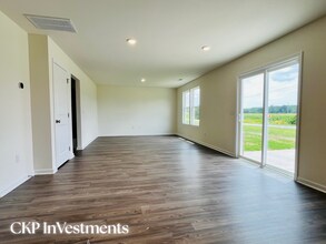 122 Vulcan St in Owens Cross Roads, AL - Building Photo - Building Photo