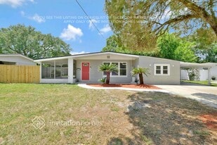 11630 Sands Ave in Jacksonville, FL - Building Photo