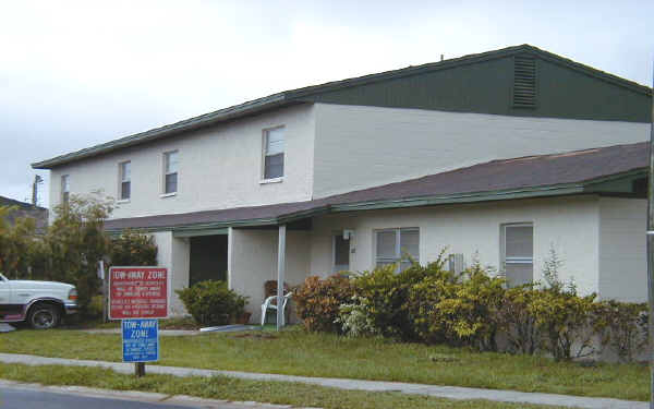 Norton Apartments in Clearwater, FL - Building Photo - Building Photo