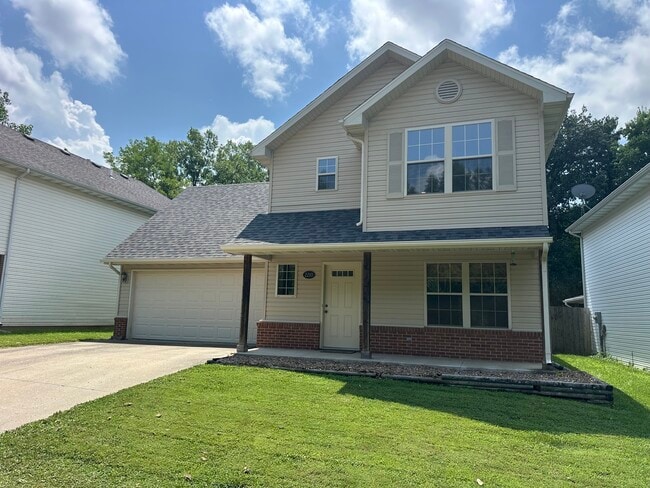 property at 2210 Paw Print Ln