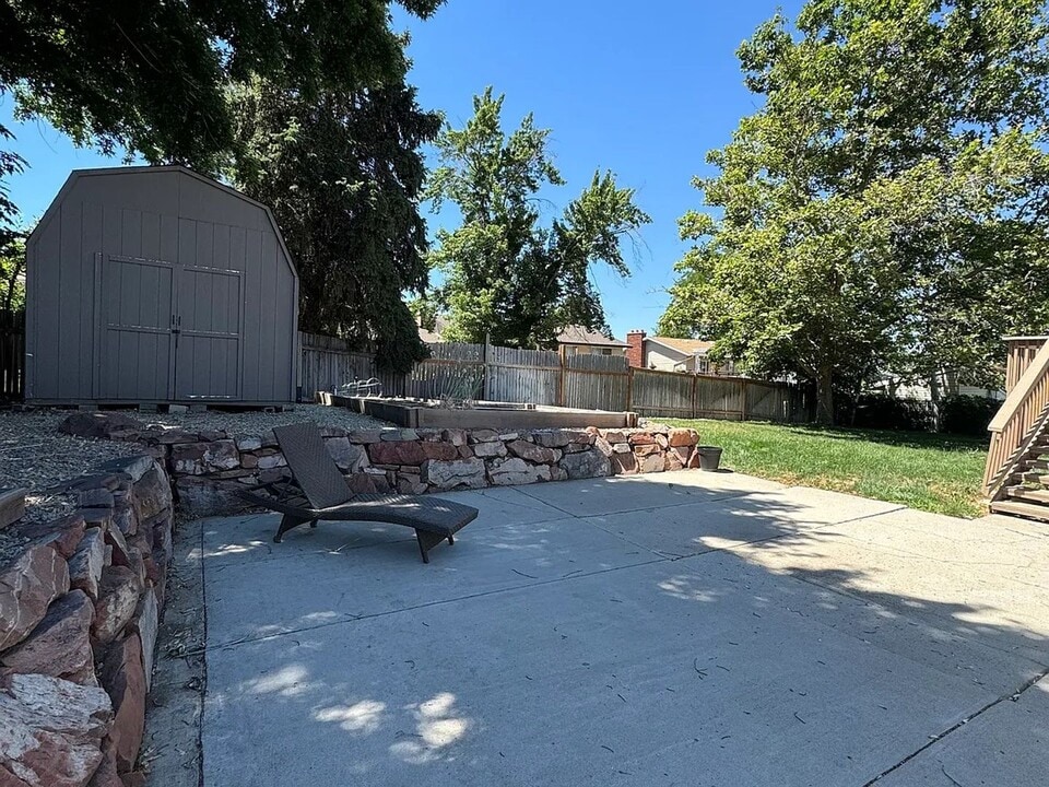 1248 E 11000 S in Sandy, UT - Building Photo