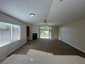 2753 Stephen Pl in Santa Maria, CA - Building Photo - Building Photo