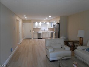 357 Joel Blvd in Lehigh Acres, FL - Building Photo - Building Photo