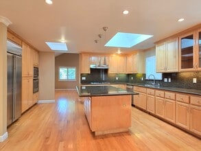 17415 Wedgewood Ave in Los Gatos, CA - Building Photo - Building Photo
