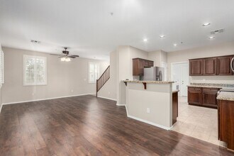 7516 S 31st Pl in Phoenix, AZ - Building Photo - Building Photo