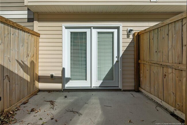 2615 Gardner Park Dr in Fayetteville, NC - Building Photo - Building Photo