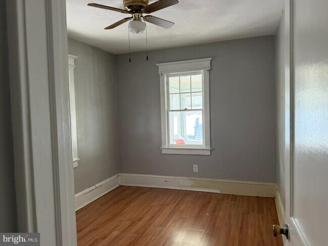 132 Homecrest Ave in Ewing Township, NJ - Building Photo - Building Photo