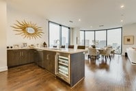 1409 Post Oak Blvd photo'