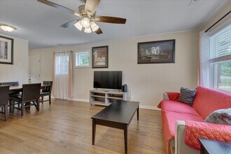 210 Parthenia Dr in Durham, NC - Building Photo - Building Photo