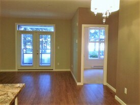 45525-45525 Keith Wilson Rd in Chilliwack, BC - Building Photo