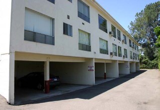 Lemon Manor Apartments in La Mesa, CA - Building Photo - Other