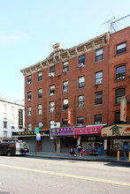 51-53 Canal St in New York, NY - Building Photo - Building Photo