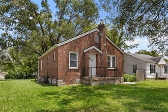 10194 Imperial Dr in St. Louis, MO - Building Photo - Building Photo