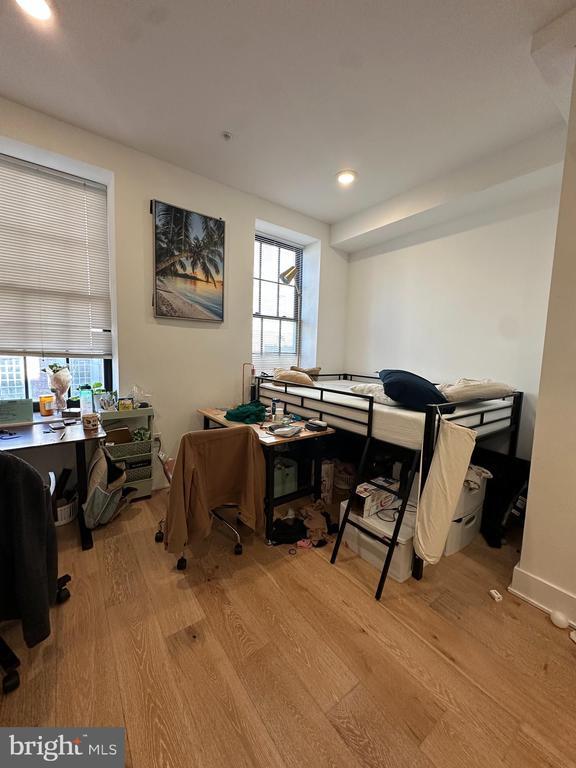 136 Chestnut St in Philadelphia, PA - Building Photo - Building Photo