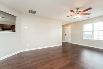 5055 Towne Park Dr in Mcdonough, GA - Building Photo - Building Photo