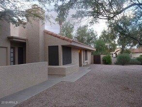 1631 N El Camino in Tempe, AZ - Building Photo - Building Photo