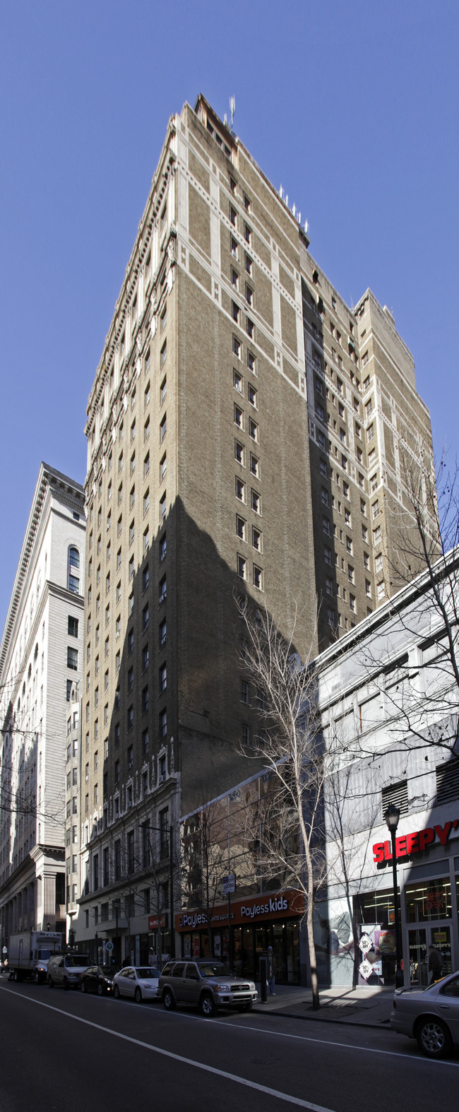 Adelphia House in Philadelphia, PA - Foto de edificio - Building Photo