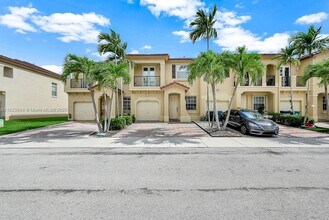 12857 SW 134th St in Miami, FL - Building Photo - Building Photo