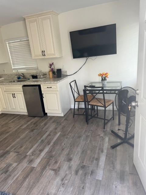 1419 N Orange Dr in Los Angeles, CA - Building Photo