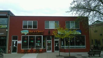 547 E Grand River Ave, Unit 1 in East Lansing, MI - Building Photo