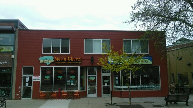 547 E Grand River Ave, Unit 1