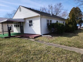 478 Wesley Ave in Elyria, OH - Building Photo - Building Photo