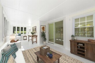 4 Quaker Rd, Unit A in North Salem, NY - Building Photo - Building Photo