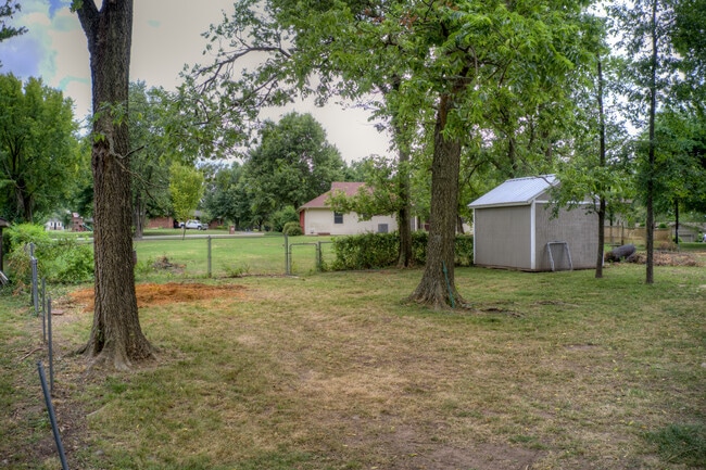 202 Split Rail Dr in Joplin, MO - Building Photo - Building Photo