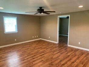 528 Haws Run Rd in Jacksonville, NC - Building Photo - Building Photo