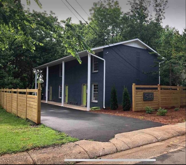 518 Campus St in Charlotte, NC - Building Photo - Building Photo