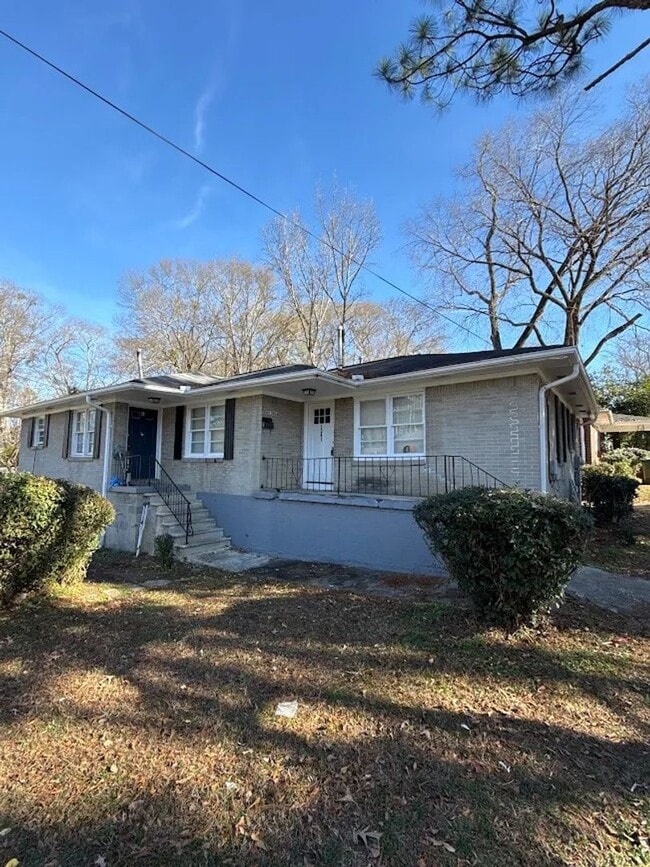 property at 1341 Beecher St SW