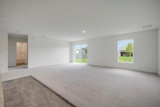 438 SW Meadow Terrace in Port St. Lucie, FL - Building Photo - Building Photo