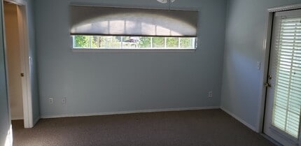 1701 The Greens Way in Jacksonville Beach, FL - Foto de edificio - Building Photo