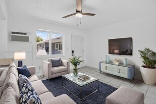 1864 NW 28th St in Miami, FL - Building Photo