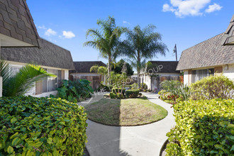 French Quarter Apartments in Anaheim, CA - Building Photo - Other