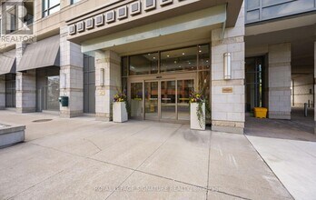 23 Glebe Rd W in Toronto, ON - Building Photo - Building Photo