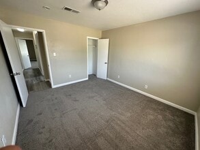 201 E Wilson St in Rialto, CA - Building Photo - Building Photo