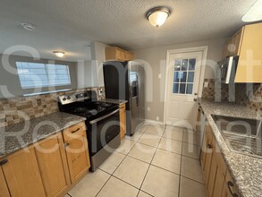 10039 Salix Ln, Unit 18L in Port Richey, FL - Building Photo - Building Photo