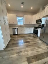 3955 S Budlong Ave in Los Angeles, CA - Building Photo - Building Photo